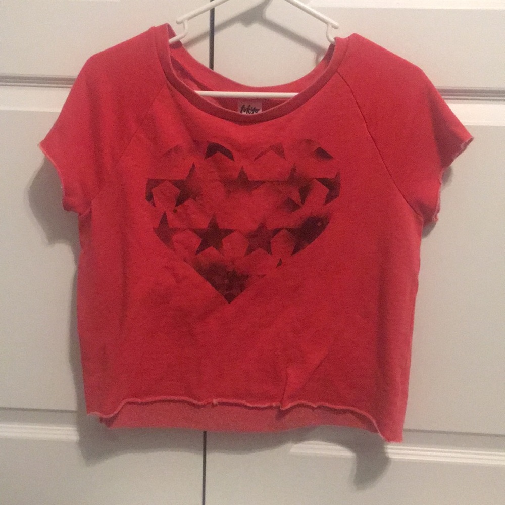 Cute crop top.